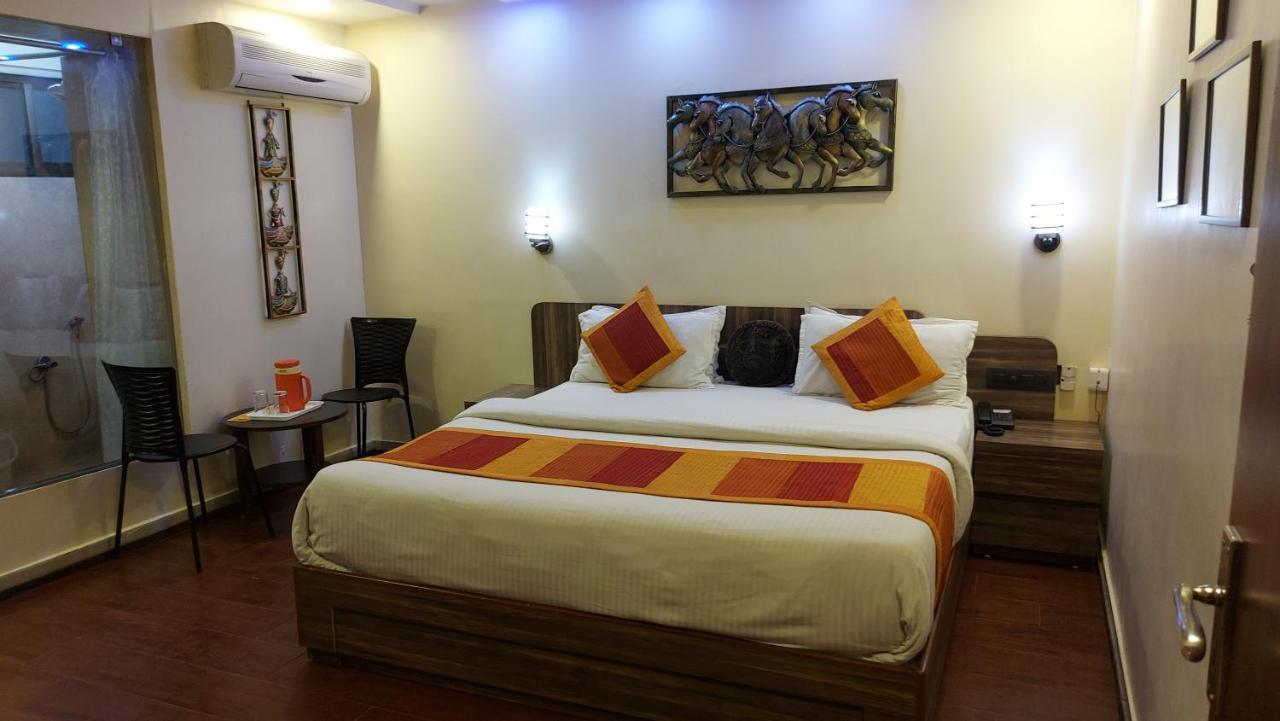 Shaleen Elegance Homestay Nakki Lake 400 Meters Mount Abu Eksteriør bilde