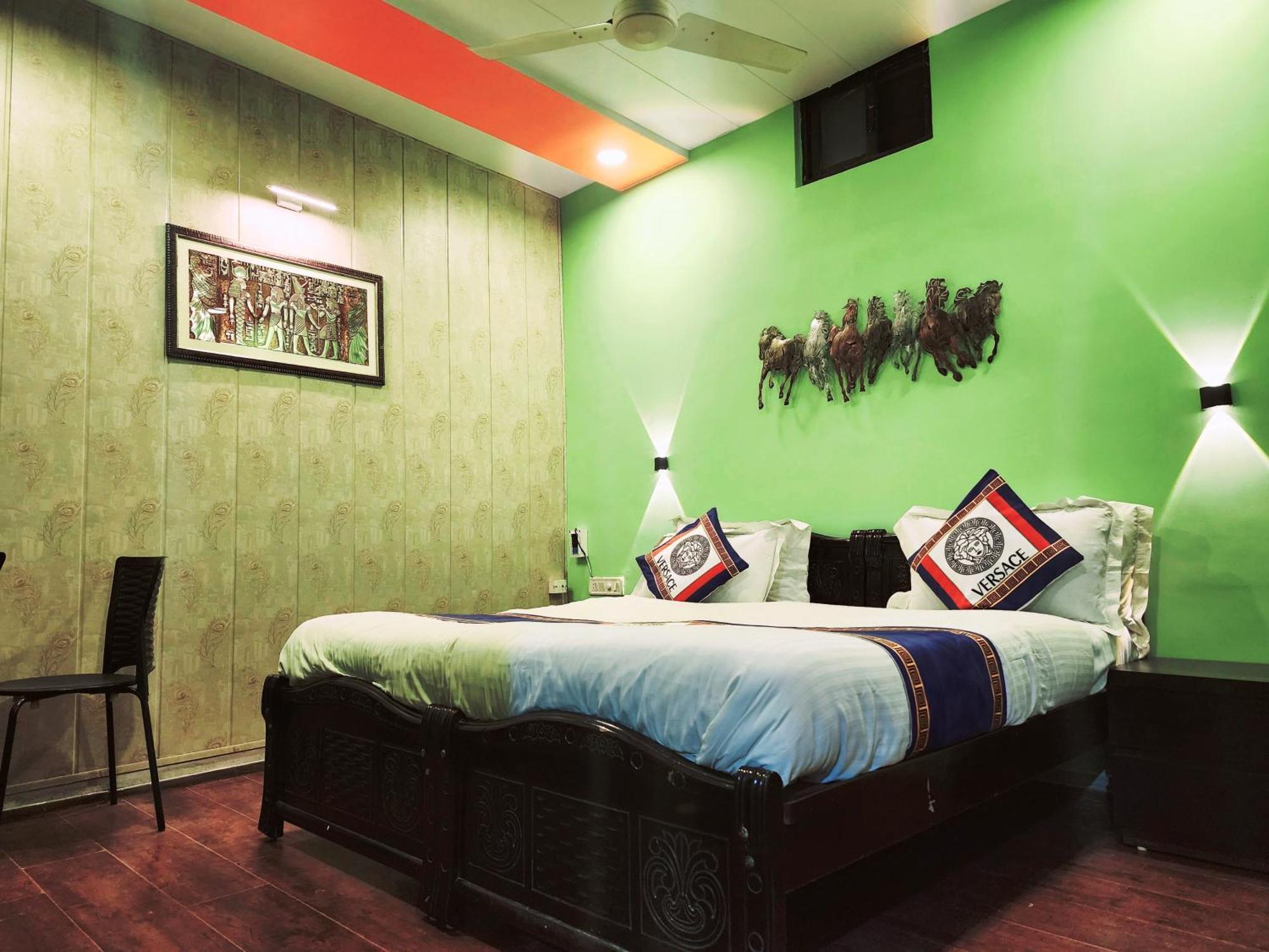 Shaleen Elegance Homestay Nakki Lake 400 Meters Mount Abu Eksteriør bilde