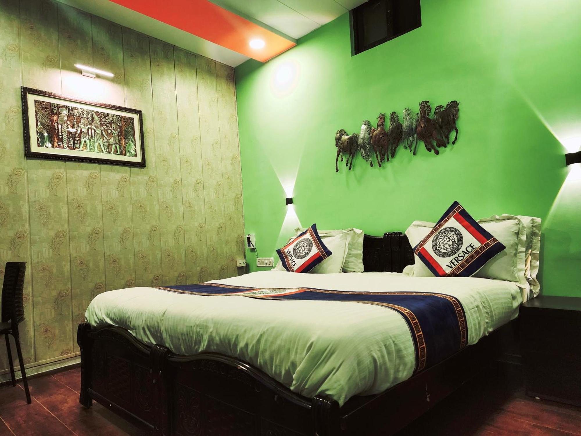 Shaleen Elegance Homestay Nakki Lake 400 Meters Mount Abu Eksteriør bilde