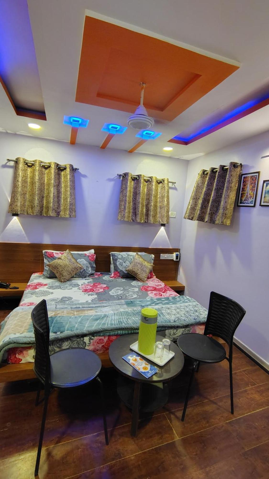 Shaleen Elegance Homestay Nakki Lake 400 Meters Mount Abu Eksteriør bilde