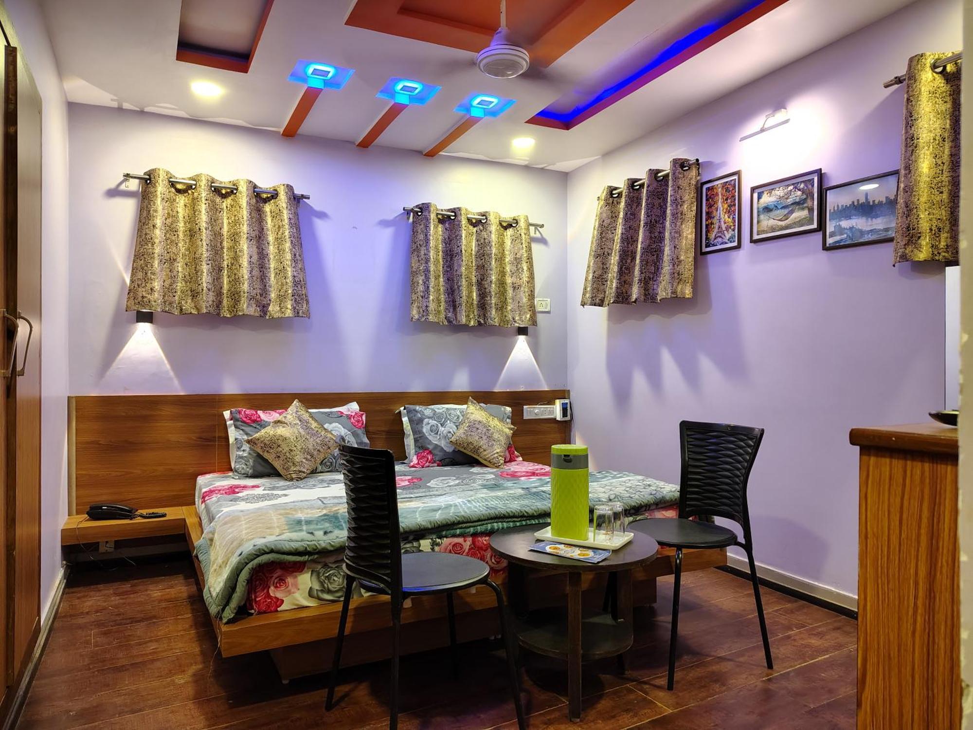 Shaleen Elegance Homestay Nakki Lake 400 Meters Mount Abu Eksteriør bilde