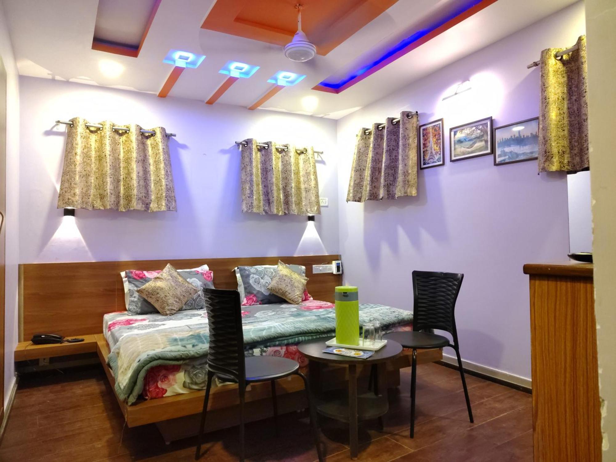 Shaleen Elegance Homestay Nakki Lake 400 Meters Mount Abu Eksteriør bilde